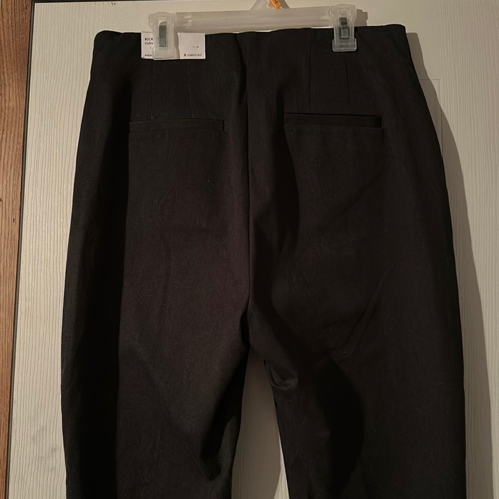 Loft Slacks, High Rise Kick Crop Curvy Fit, Size 6